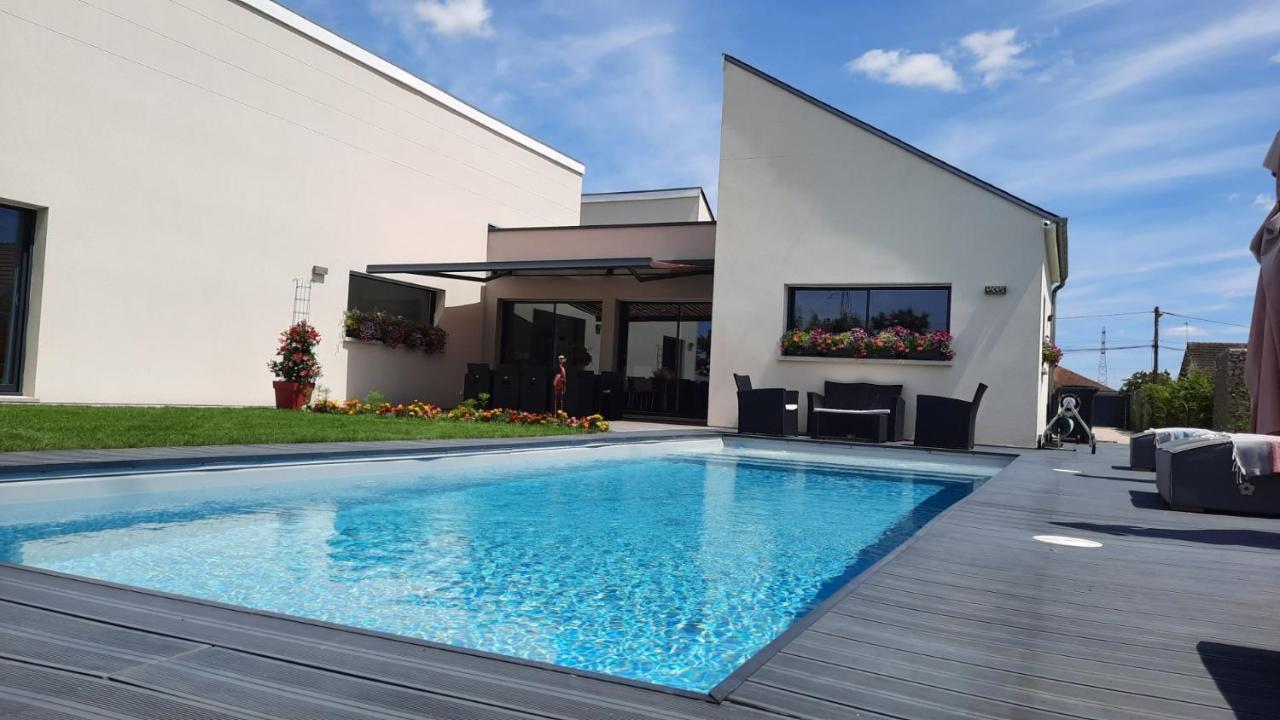 Bed and Breakfast Les Gabions Chaingy Экстерьер фото